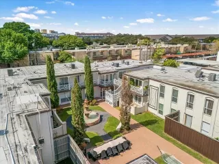 Photo #4: 21161427 Listing