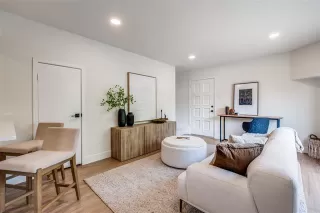 Photo #6: 21161682 Listing