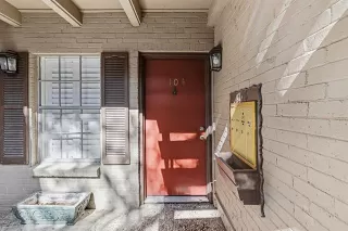 Photo #6: 21162040 Listing 