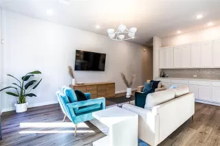 Photo #4: 21162576 Listing 