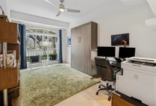 Photo #5: 21162677 Listing 