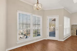 Photo #5: 21162694 Listing 