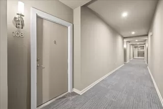 Photo #2: 21162751 Listing 