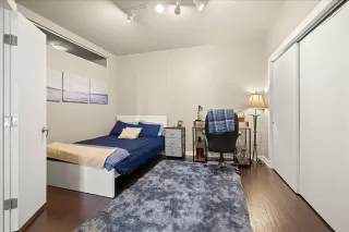 Photo #5: 21162751 Listing 