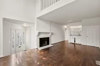 Photo #2: 21162879 Listing