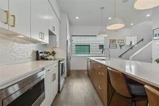 Photo #6: 21163088 Listing