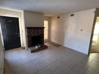 Photo #5: 21163153 Listing