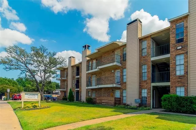 MLS: 21163333 Condo For Sale