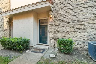 Photo #2: 21163558 Listing 