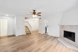 Photo #6: 21163558 Listing 