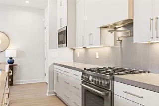 Photo #5: 21163640 Listing 