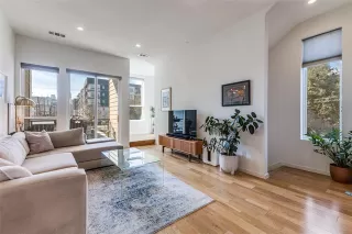 Photo #3: 21163663 Listing 