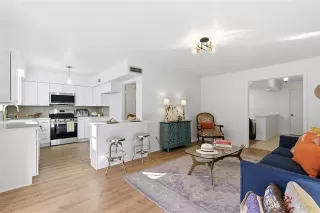 Photo #3: 21163748 Listing 