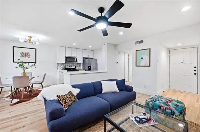 MLS: 21164152 Condo For Sale