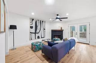 Photo #3: 21164152 Listing 