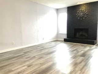 Photo #6: 21164299 Listing