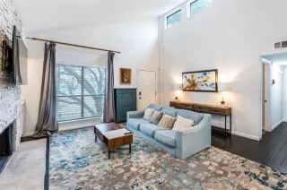 Photo #2: 21164323 Listing