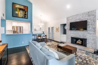 Photo #6: 21164323 Listing