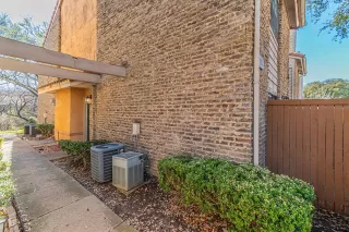 More Details about MLS # 21164533 : 875 DUBLIN DRIVE #B