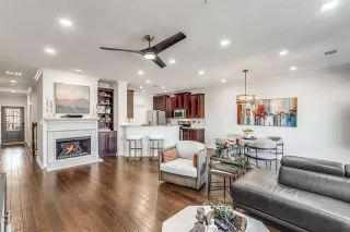 Photo #6: 21164748 Listing 