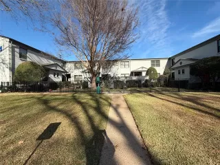 Photo #4: 21164830 Listing 