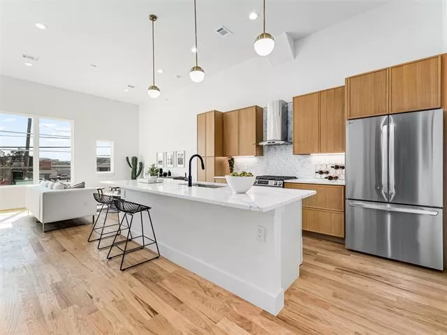 MLS: 21165083 Condo For Sale