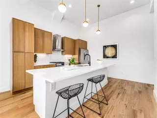 Photo #6: 21165094 Listing 