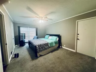 Photo #5: 21165105 Listing 