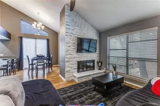 Photo #2: 21165162 Listing 