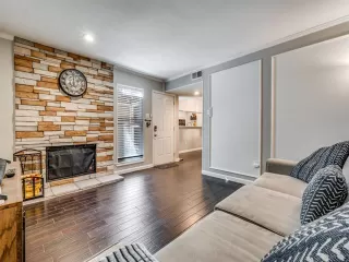 Photo #6: 21165216 Listing 