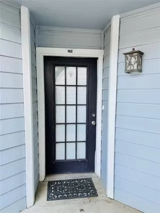 Photo #3: 21165431 Listing