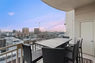 Photo #3: 21165530 Listing 