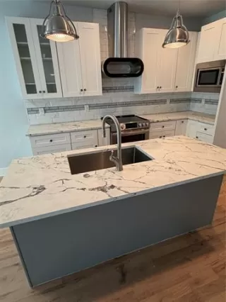 Photo #2: 21166159 Listing 