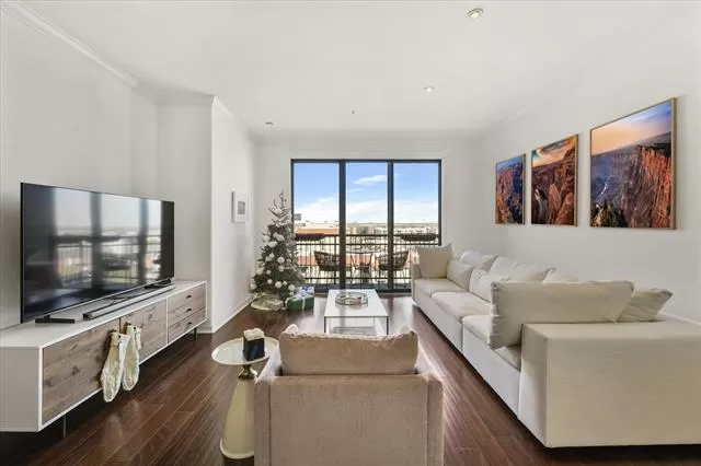 MLS: 21166933 Condo For Sale