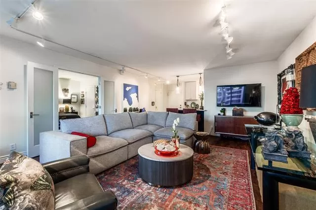 MLS: 21166934 Condo For Sale