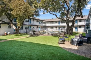 Photo #4: 21166939 Listing 