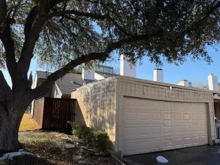 Photo #3: 21167032 Listing