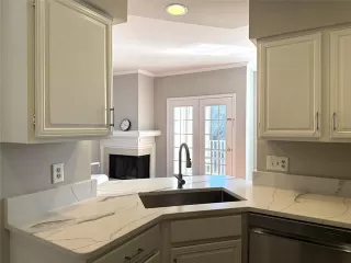 Photo #5: 21167264 Listing 