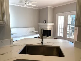 Photo #6: 21167264 Listing 