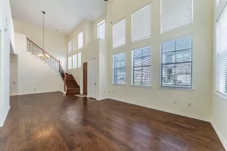 Photo #5: 21167740 Listing 