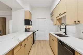 Photo #4: 21167836 Listing 