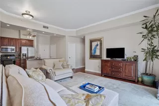 Photo #4: 21167949 Listing 