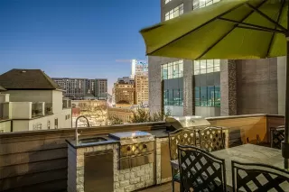 Photo #5: 21168151 Listing 