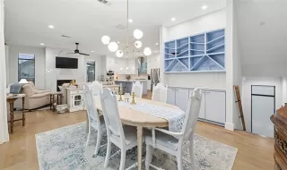 Photo #3: 21168239 Listing 