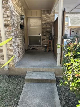 Photo #3: 21168242 Listing