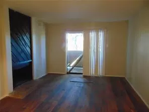 Photo #4: 21168426 Listing 