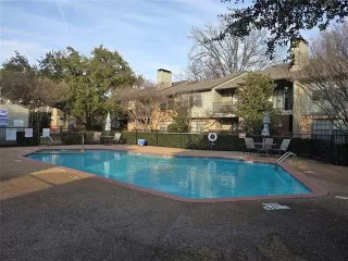 Photo #5: 21168788 Listing 