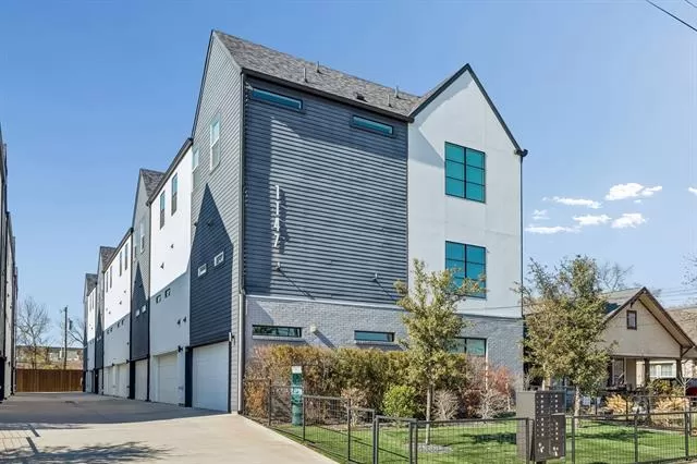 MLS: 21169371 Condo For Sale