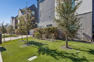 Photo #2: 21169371 Listing 