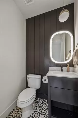 Photo #5: 21169371 Listing 